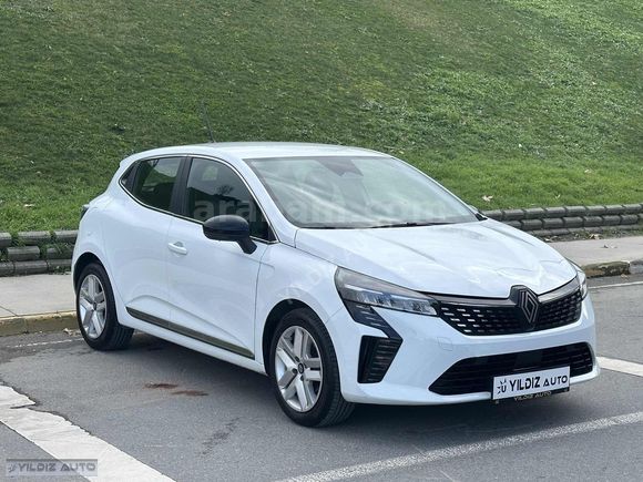 2024 CLİO 1.0 TCE EVOLUTİON X-TRONİCE 28.000 KM SERVİV BAKIMLI