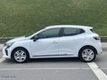 2024 CLİO 1.0 TCE EVOLUTİON X-TRONİCE 28.000 KM SERVİV BAKIMLI