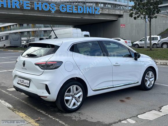 2024 CLİO 1.0 TCE EVOLUTİON X-TRONİCE 28.000 KM SERVİV BAKIMLI