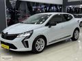 69.000 KM 2024 1.0TCE EVOLUTİON +GERİ GRŞ+K.AYNA CARPLEY