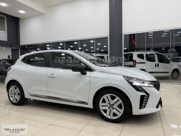 69.000 KM 2024 1.0TCE EVOLUTİON +GERİ GRŞ+K.AYNA CARPLEY