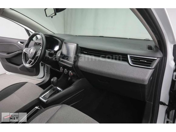 2024 RENAULT CLİO 1.0 TCE EVOLUTİON OTOMATİK ÇELİK JANT