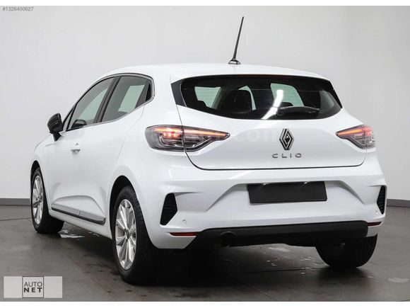 2024 RENAULT CLİO 1.0 TCE EVOLUTİON OTOMATİK ÇELİK JANT