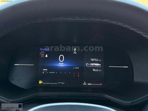 2024 CLİO 1.0 TCE EVOLUTİON - 78.000 KM - ÇELİK JANT
