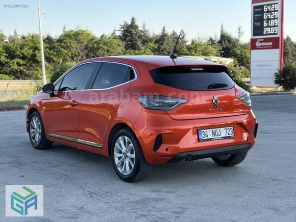 HATASIZ-BOYASIZ-TRAMERSİZ 2023 MODEL CLİO 1.0 TCE X TRONİC