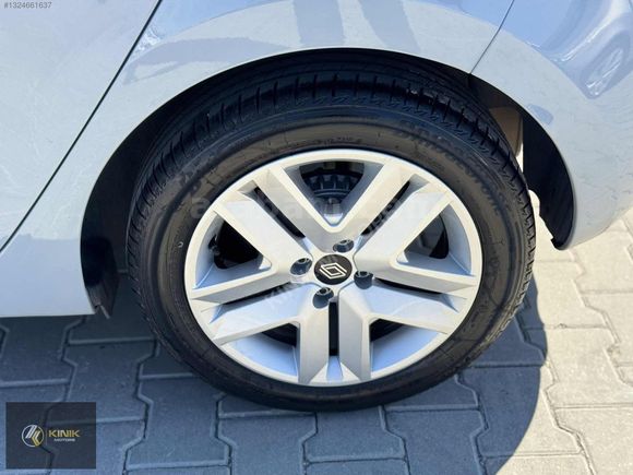 KINIK | 2025 CLIO 1.0 TCE EVOLOTİON/ KEYLESGO/HAYLET/ KK12TAKSİT