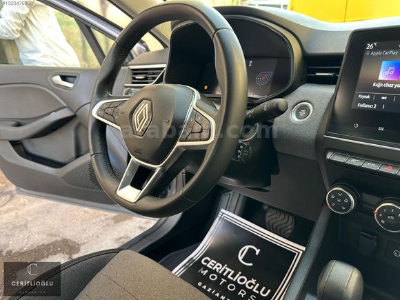 2024 CLİO EVOLUTİON OTOMATİK 49 BİNDE YETKİLİ SERVİS BAKIMLI__//