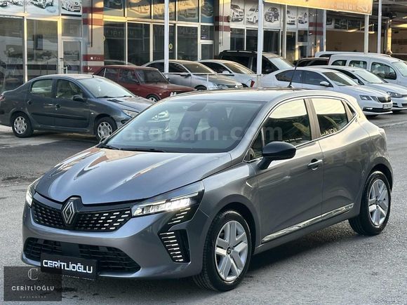 2024 CLİO EVOLUTİON OTOMATİK 49 BİNDE YETKİLİ SERVİS BAKIMLI__//