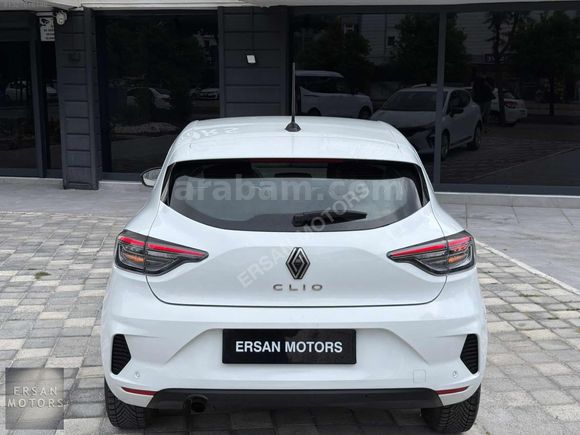 2024 RENAULT CLİO EVOLUTİON OTOMATİK HATASIZ BOYASIZ SERVİS B