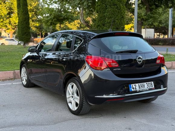 2015 MODEL OPEL ASTRA 1.6 EDİTİON 211 BİNDE 1 PARÇA BOYALI