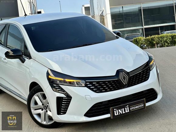 2024 ÇIKIŞLI 47.000 KM DE CLİO EVOLUTİON OTOMATİK