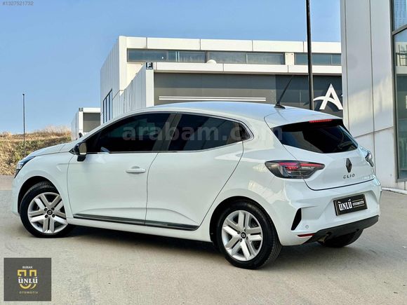 2024 ÇIKIŞLI 47.000 KM DE CLİO EVOLUTİON OTOMATİK