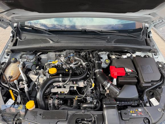 2024 CLİO 1.0 TCE EVOLUTİON HATASIZ OTOMATİK VİTES