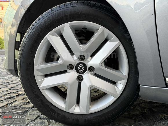 ALN AUTO / 2023 CLİO EVOLUTİON / KATLANIR AYNA / CAR PLAY /