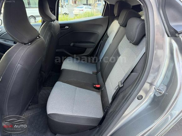 ALN AUTO / 2023 CLİO EVOLUTİON / KATLANIR AYNA / CAR PLAY /