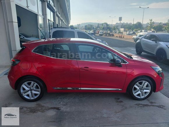 2024 MODEL OTOMOTİK VİTES BOYASIZ HATASIZ HASAR KAYITSIZ