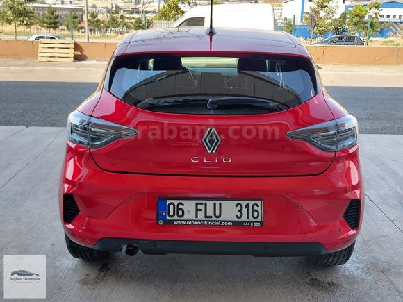 2024 MODEL OTOMOTİK VİTES BOYASIZ HATASIZ HASAR KAYITSIZ