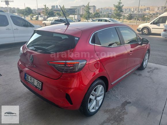 2024 MODEL OTOMOTİK VİTES BOYASIZ HATASIZ HASAR KAYITSIZ