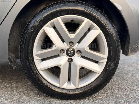 İlk elden kazasız boyasız servis garantili az kullanılmış acil