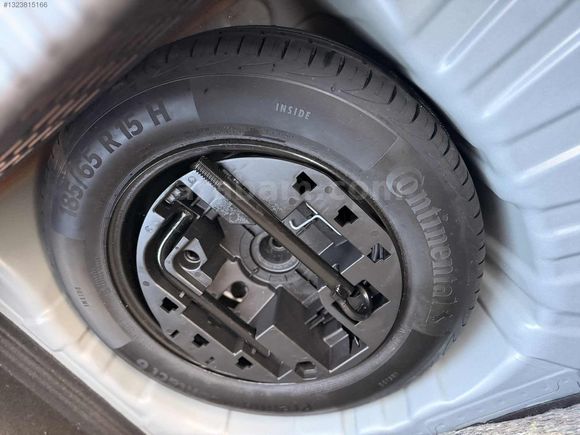 İlk elden kazasız boyasız servis garantili az kullanılmış acil
