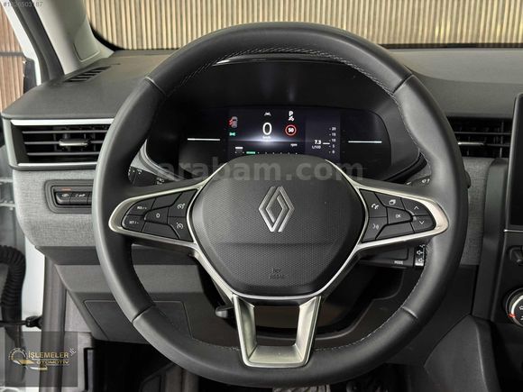 2025 RENAULT CLİO 1.0 TCE EVOLUTION BAKIMLI %20 KDV 28.000KM