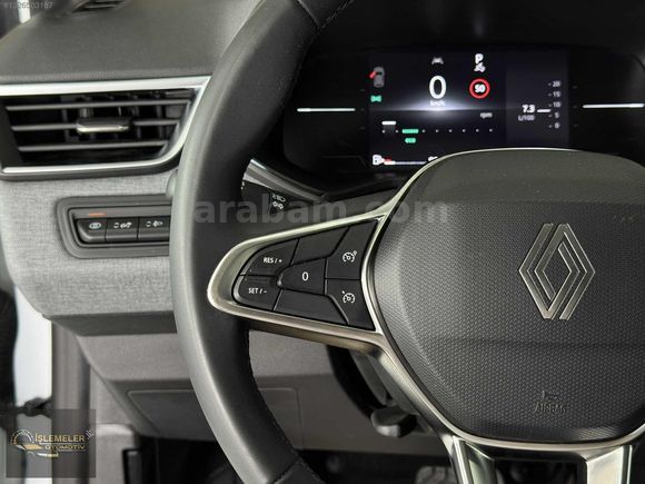 2025 RENAULT CLİO 1.0 TCE EVOLUTION BAKIMLI %20 KDV 28.000KM