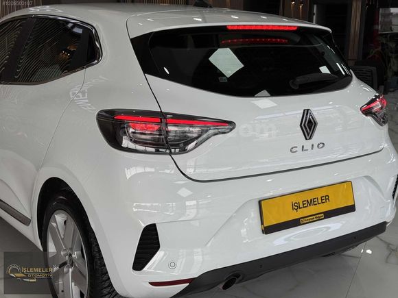 2025 RENAULT CLİO 1.0 TCE EVOLUTION BAKIMLI %20 KDV 28.000KM
