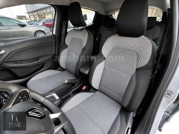 ER CAR İZMİR DEN 2024 OTOMATİK CLİO YETKİLİ BAKIMLI