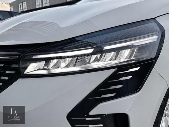 ER CAR İZMİR DEN 2024 OTOMATİK CLİO YETKİLİ BAKIMLI