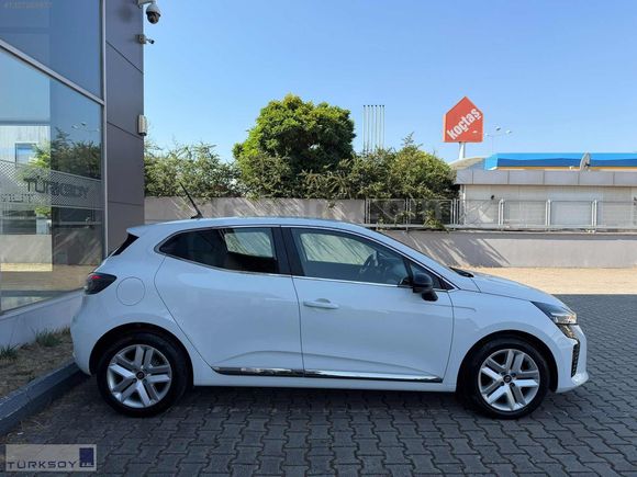 2024 CLİO 1.0 TCE EVOLUTİON X-Tronic - 44.000 KM