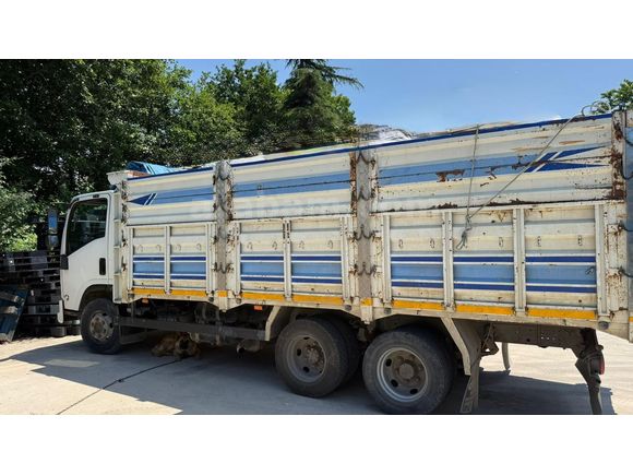 Sahibinden 2013 model 248000 km Isuzu NPR 3D