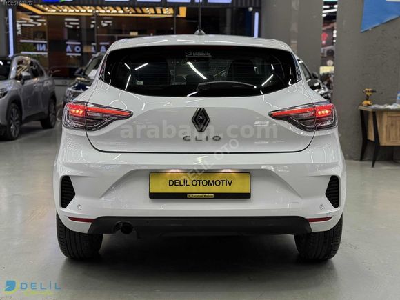 DELİL'DEN 2025 RENAULT CLİO GÜVENLİK PAKET 27.000 KM'DE 1.0 TCE