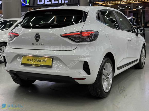 DELİL'DEN 2025 RENAULT CLİO GÜVENLİK PAKET 27.000 KM'DE 1.0 TCE