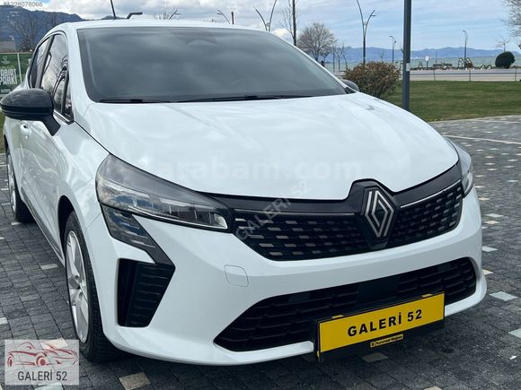 GALERİ 52 DEN 2024 HATASIZ BOYASIZ 45 BİNDE CLİO 1 TCE OTOMOTİK