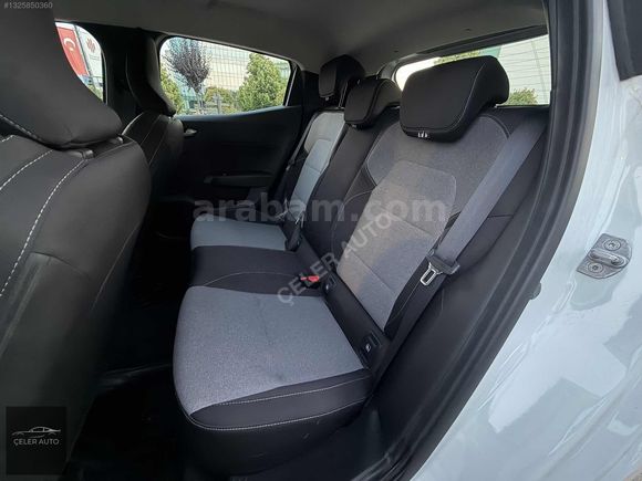 ÇELER AUTO/1.0TCE CLİO 2025 ÇIKIŞLI K.AYNA+NAVİ+GERİGÖRÜŞ+GSR2
