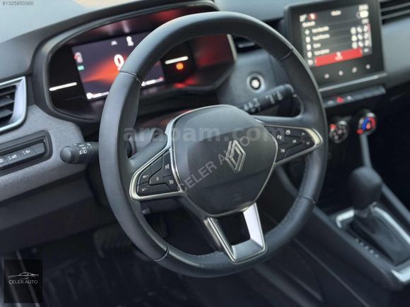 ÇELER AUTO/1.0TCE CLİO 2025 ÇIKIŞLI K.AYNA+NAVİ+GERİGÖRÜŞ+GSR2