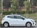 ÇELER AUTO/1.0TCE CLİO 2025 ÇIKIŞLI K.AYNA+NAVİ+GERİGÖRÜŞ+GSR2