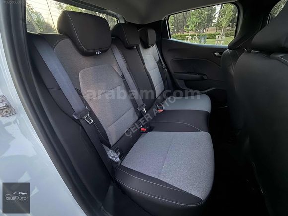 ÇELER AUTO/1.0TCE CLİO 2025 ÇIKIŞLI K.AYNA+NAVİ+GERİGÖRÜŞ+GSR2