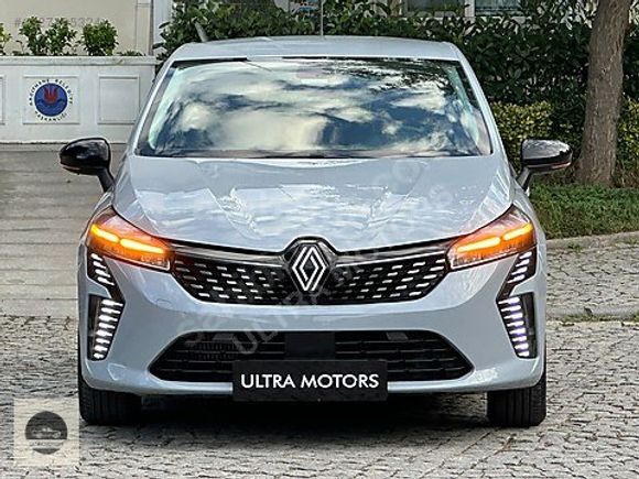2024 CLİO EVOLUTİON 1.0 TCE OTOMATİK 43.000 KM'DE BOYASIZ