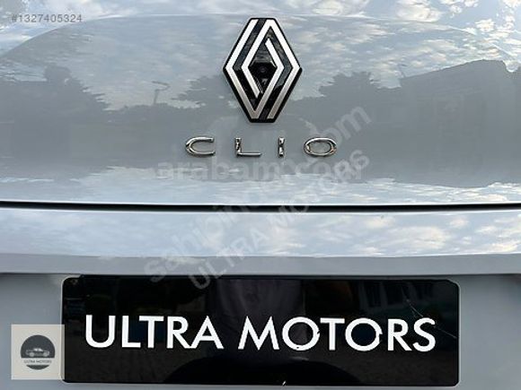 2024 CLİO EVOLUTİON 1.0 TCE OTOMATİK 43.000 KM'DE BOYASIZ