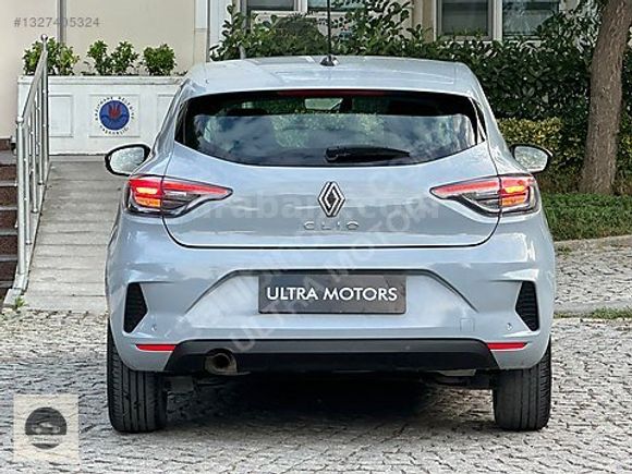 2024 CLİO EVOLUTİON 1.0 TCE OTOMATİK 43.000 KM'DE BOYASIZ