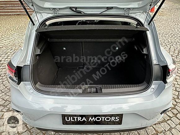 2024 CLİO EVOLUTİON 1.0 TCE OTOMATİK 43.000 KM'DE BOYASIZ