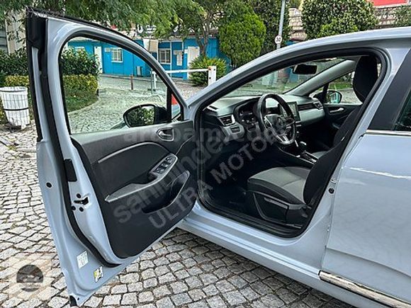 2024 CLİO EVOLUTİON 1.0 TCE OTOMATİK 43.000 KM'DE BOYASIZ