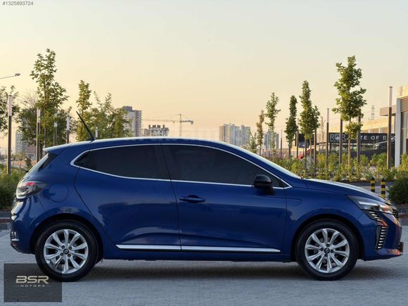 2024 CLİO EVOLUTİON HATASIZ BOYASIZ TRAMERSİZ 35.000 KM