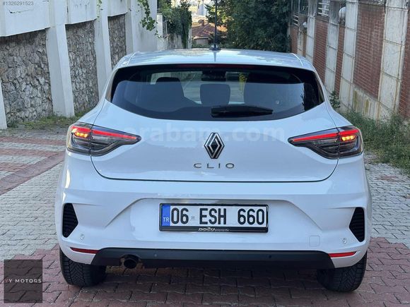 2024 CLİO EVOLUTİON 30.000 KM HATASIZ GSR2 PAKET FUL
