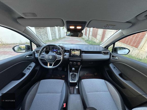 2024 CLİO EVOLUTİON 30.000 KM HATASIZ GSR2 PAKET FUL