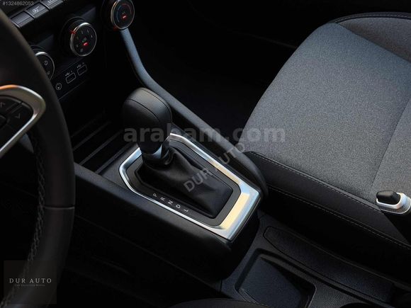 2024 Clio 1.0TCE Evolution HATASZ BOYASIZ SRVS BAKIMLI 49.000 KM