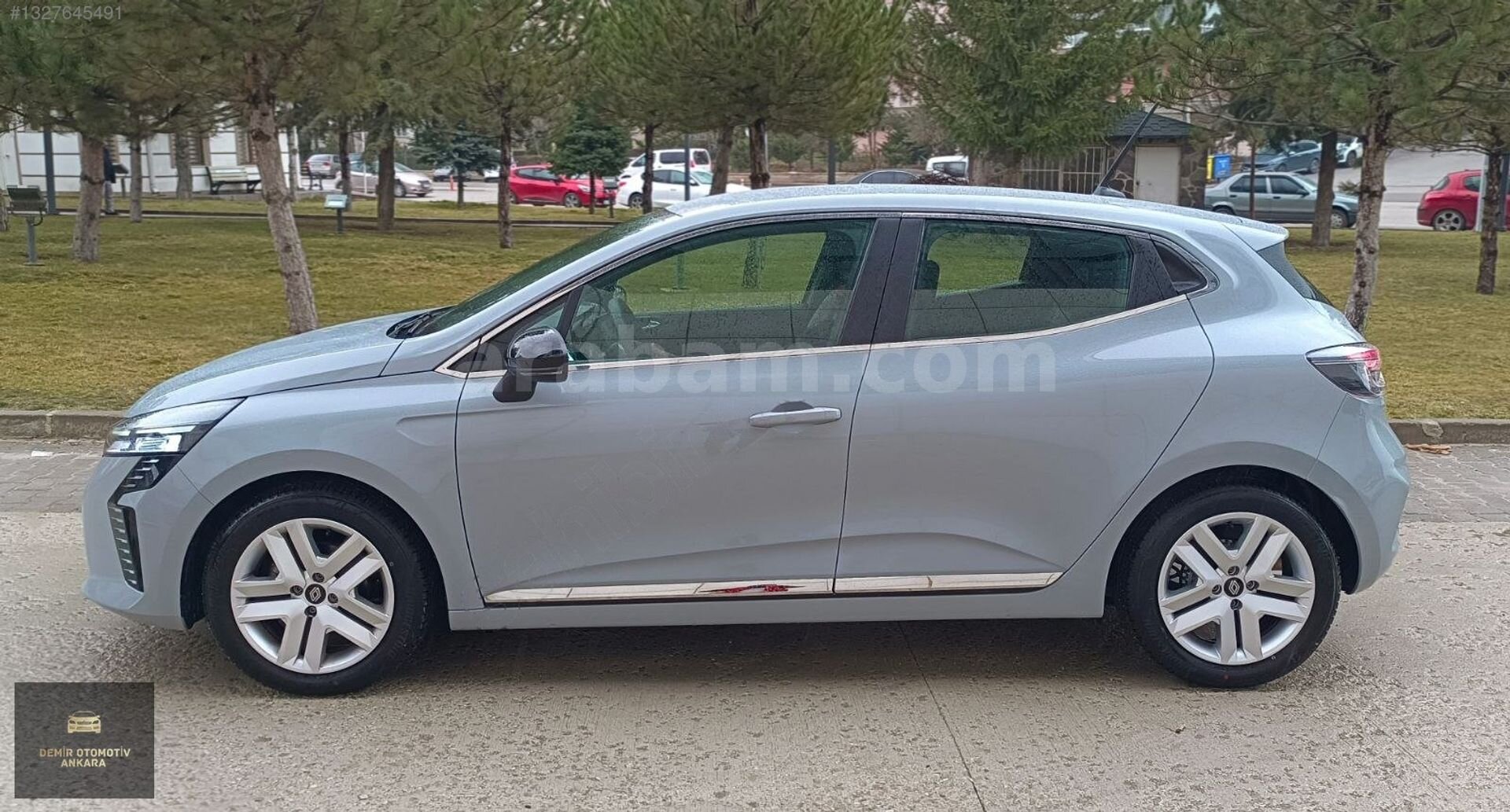 Galeriden Renault Clio 1.0 TCe Evolution 2025 Model Ankara 34.000 km Gri 4
