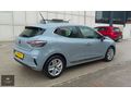 DEMİR OTOMOTİV'DEN 2025 MODEL CLİO 1.0 TCE EVOLOTİON X-Tronic
