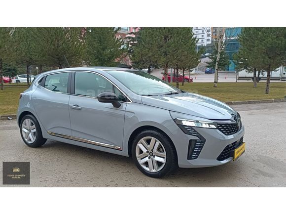 DEMİR OTOMOTİV'DEN 2025 MODEL CLİO 1.0 TCE EVOLOTİON X-Tronic